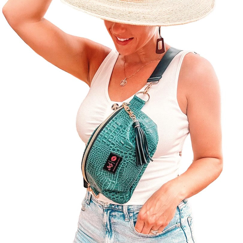 Sidekick Bag- Shade of Jade (Comes with a basic onyx strap. Please check out our selection of additional decorative straps for purchase.)