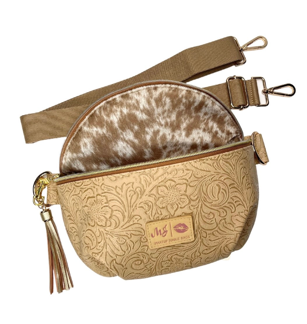 Sidekick Bag County Line (Comes with a basic tan strap. Please check out our selection of additional decorative straps for purchase.)