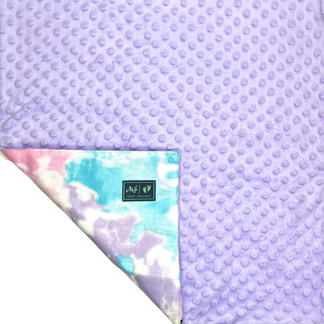 Mommy Junkie 2 in 1 (Minky Blanket/Laminated Changing Pad) - Sweet Dreams