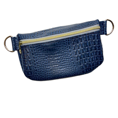 Sidekick Bag Shade of Navy