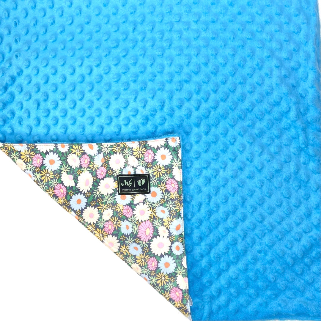 Mommy Junkie 2 in 1 (Minky Blanket/Laminated Changing Pad) - Sweet Garden